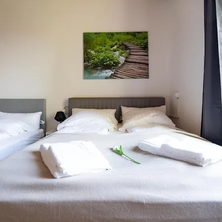 Well-equipped And Business-friendly Near For Up To 3 Guests Lejlighed *